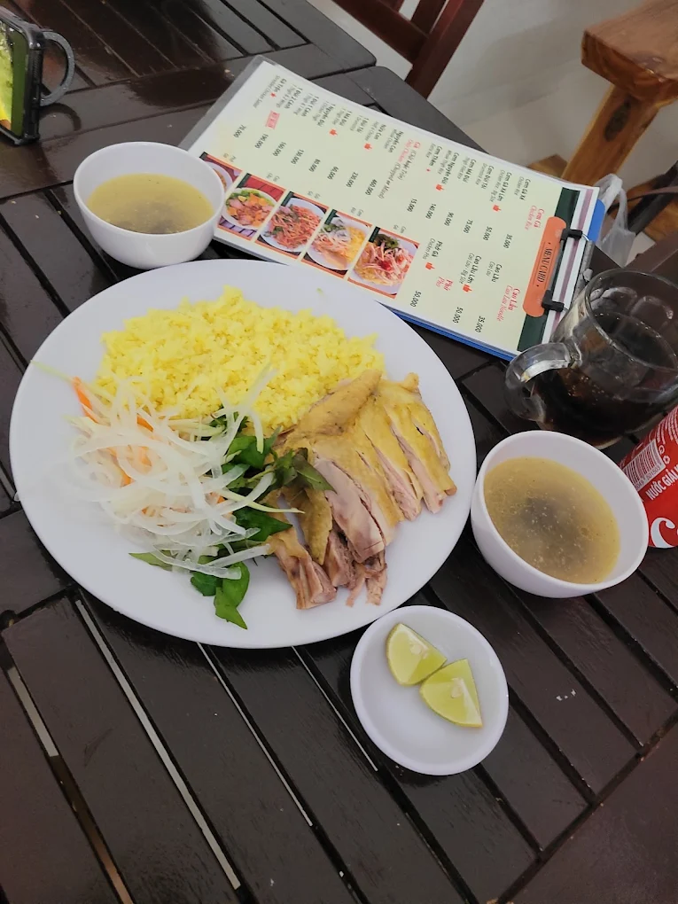Cơm Má Đùi tại Cơm Gà Hội An 5612