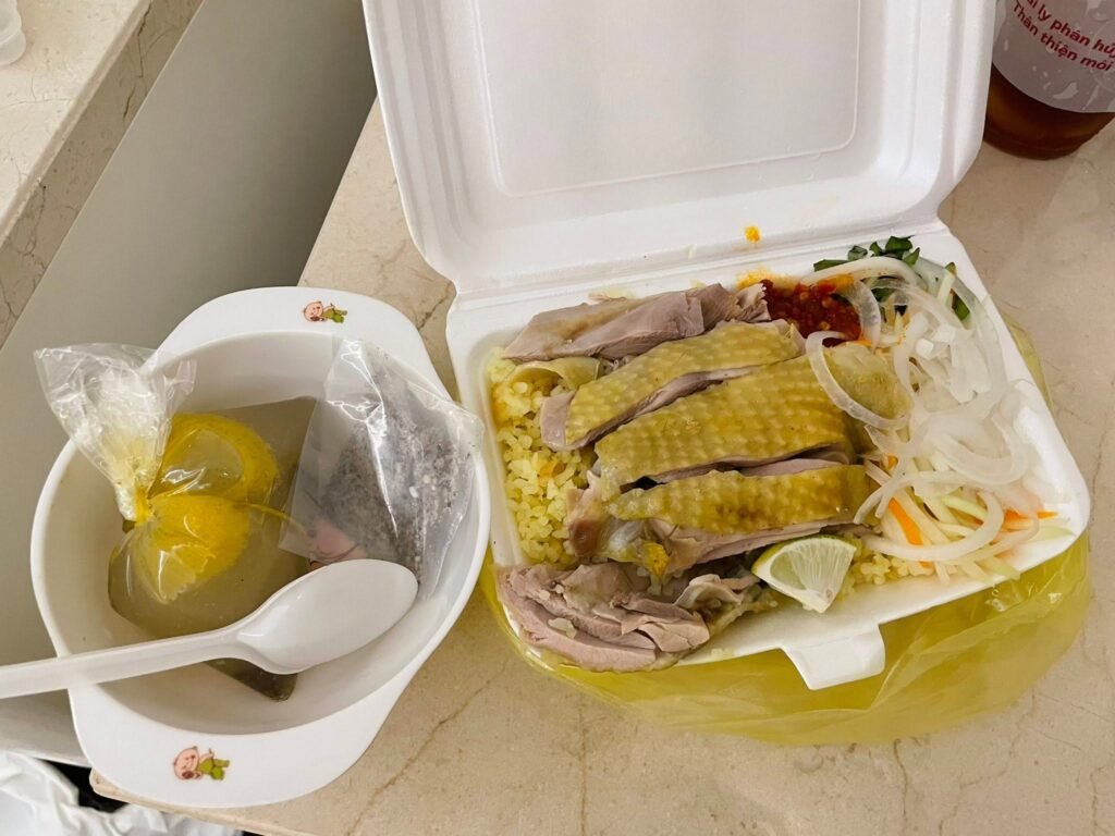 com-ma-dui-com-ga-hoi-an-5612 giao tan noi